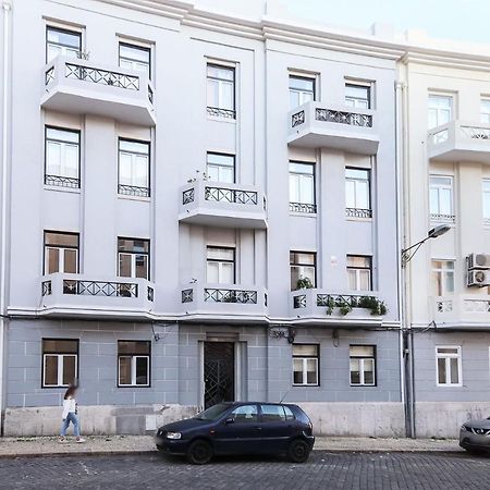 Apartament Marques De Pombal Duplex With Terrace By Homing Lizbona Zewnętrze zdjęcie